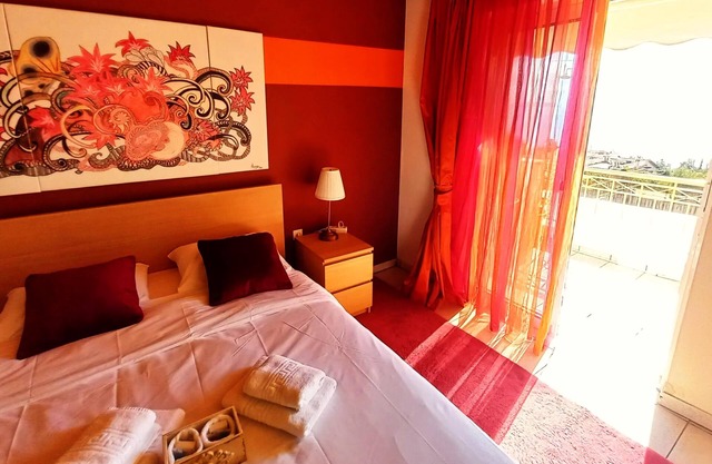 Villa "Eva" - Entire Beachfront Holiday Home - Private Pool & Garden - 4S