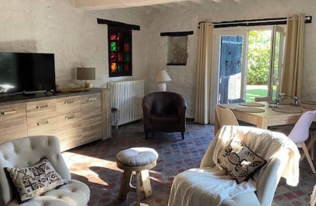Villa 2 minutes from the beach