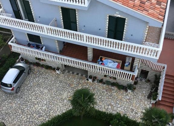 Villa George