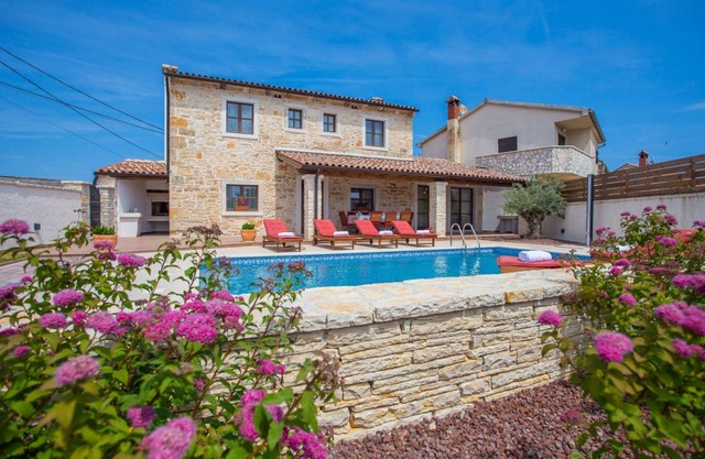 Villa Gina