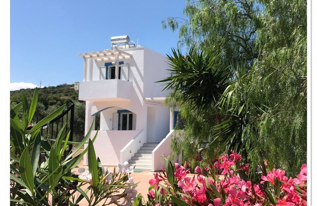 ☀️Villa Iannis ❤️ Almyrida-350m from Sea⛱️ Car not necessary❗️Free Samaria Gorge