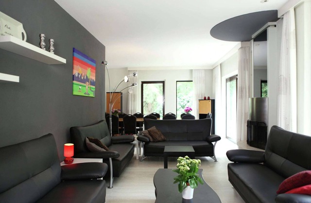 Villa in Doornspijk near Forest and Lake