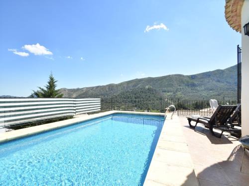 Villa in Monte Pego with Private Pool