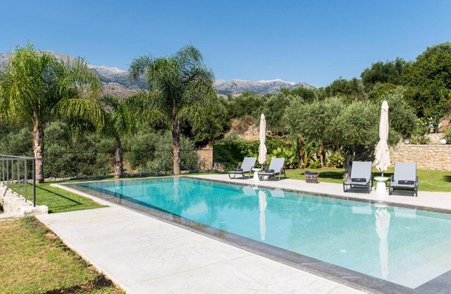 Villa Inati
