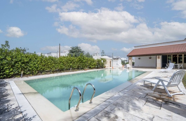 Villa Poggio Verde with pool: Exclusive Retreat