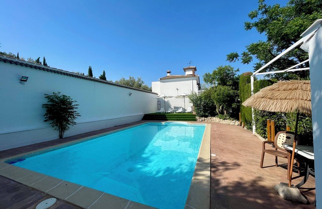 Villa Jardín