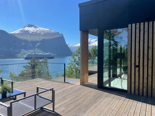 VILLA KRISTINA/ÅNDALSNES