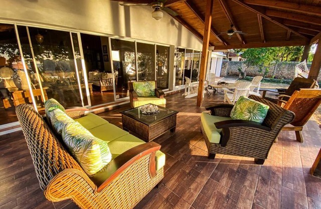 Villa lujosa cerca de la playa