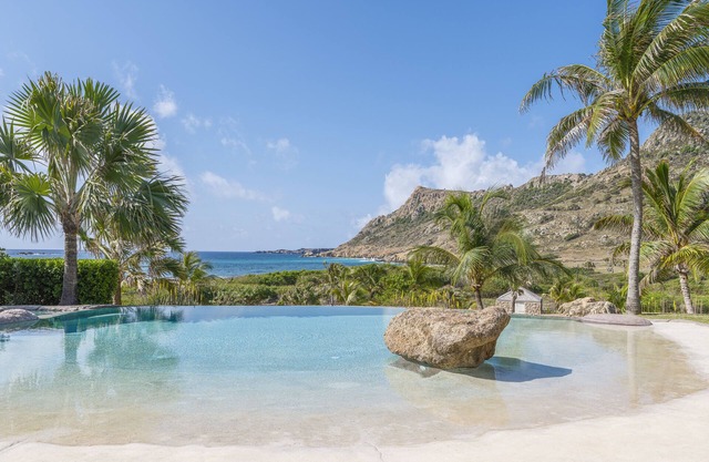 Villa La Roche dans l’Eau | Ocean View - Located in Tropical Grand Fond with Private Pool