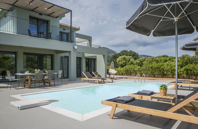 Villa Lantana is perfect for guests wishing to have a peaceful and pleasant stay
