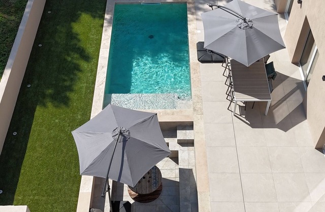 Villa Leoni - Relax between a private pool and the beaches of the Côte d’Azur