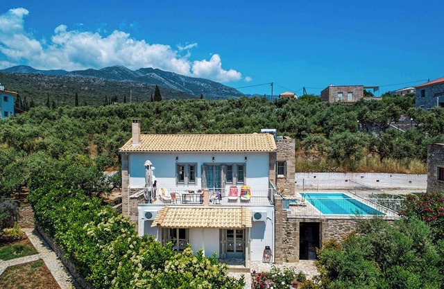 Villa Levanda Elia - Two Bedroom Villa, Sleeps 4