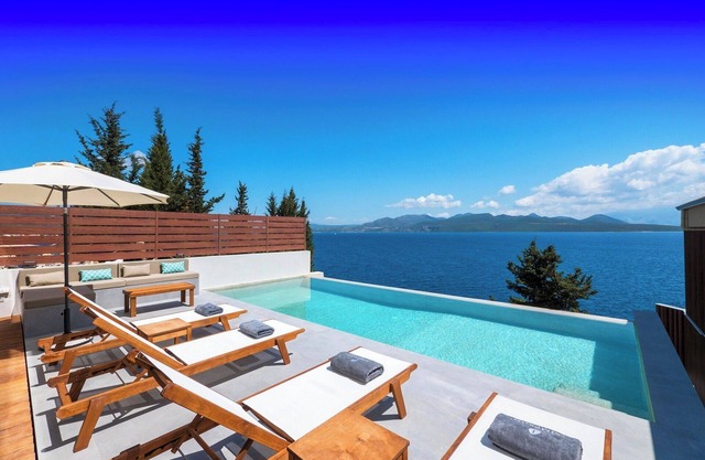 Villa Melia - Three Bedroom Villa, Sleeps 6