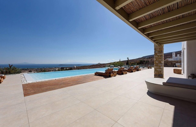 Villa Melina - My Rental Homes