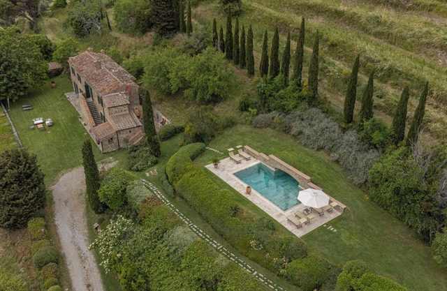 Villa Mulinoavento with magnificent view 5 minutes walking downtown