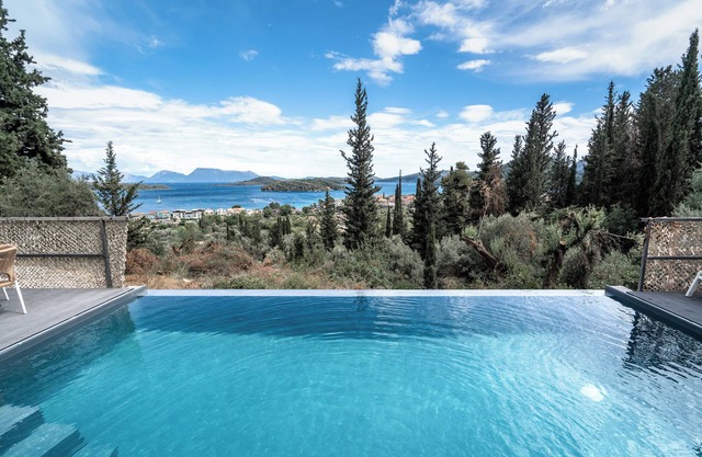 Villa 'Nidri Hills' with Sea View, Wi-Fi and Air Conditioning