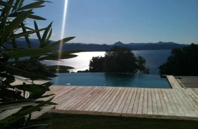 Villa on 8000m2 breathtaking view gulf of st Florent infinity pool