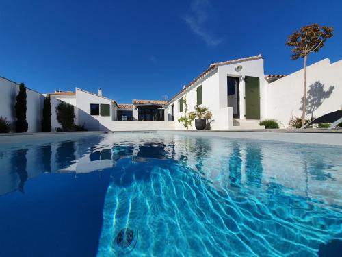 villa on Ile de Ré