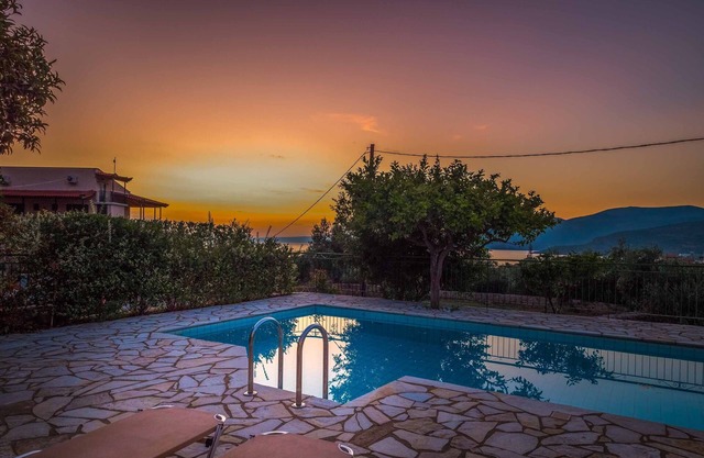 Villa Palataki II - One Bedroom Villa, Sleeps 2