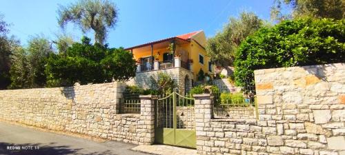 Villa RAXI