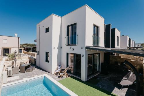 Villa RD Mandre - Private Paradise with Pool & beautiful Garden
