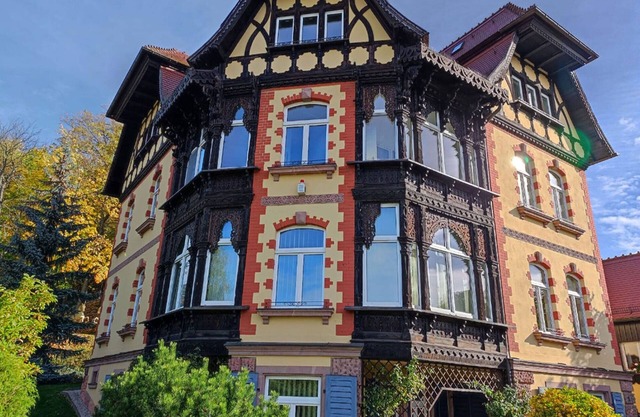 Villa "Rochlitz" with Private Garden & Wi-Fi