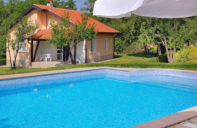 Villa Rosa with Pool - Sunny Beach Area