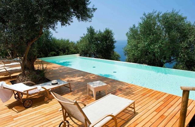 Villa Rupe Alta - Holiday Rental by the Sea in Cilento, Campania