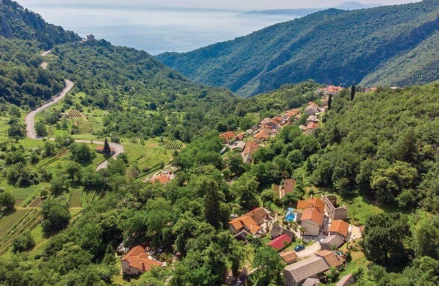 Villa Sirotnjak nearby Opatija – Crovillas GmbH