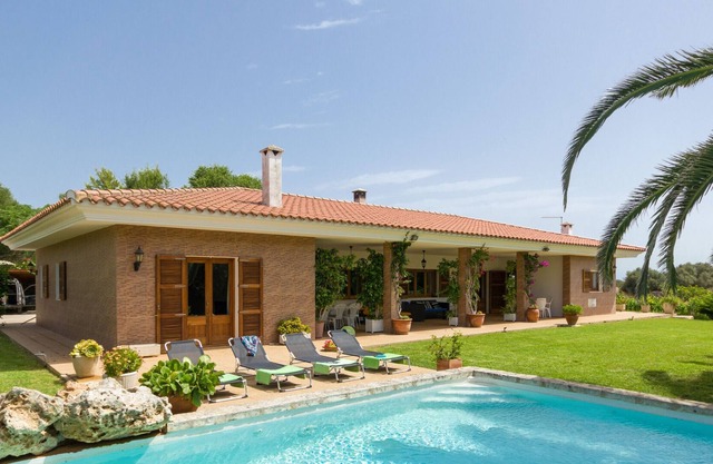 Villa Son Tretze by EscapeHome