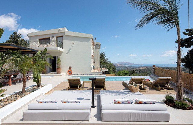 Villa Stariδe, family, sea view, private heated pool, ping pong