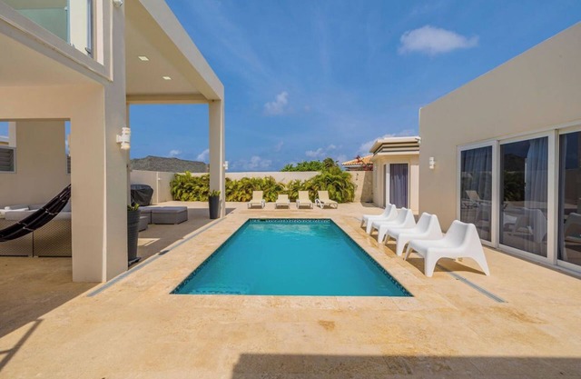Villa/Sunset view/Close to the best beaches