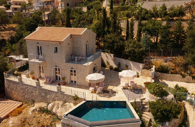 Villa Thea Mare Maistro – Villa with private pool