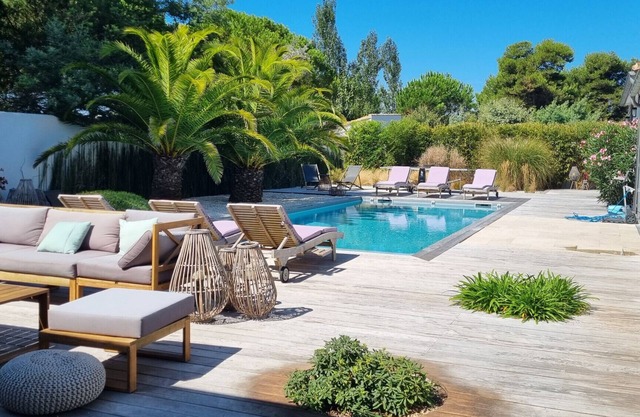 Villa Tomtrousse - Near Golf