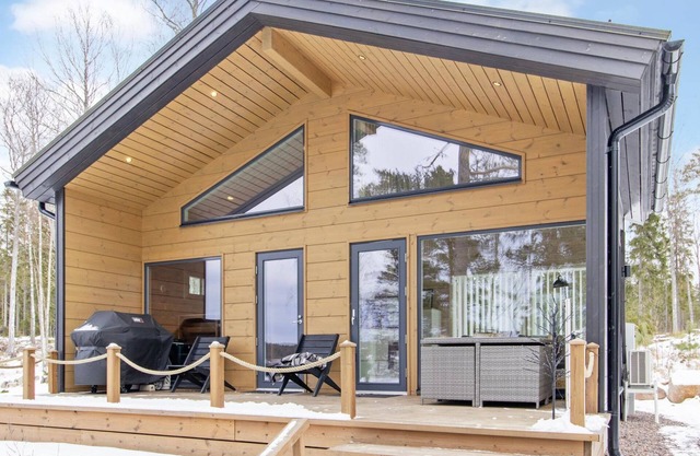 Villa varis by Interhome