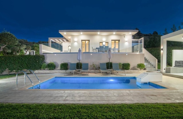 Villa Vatia 2 - Two Bedroom Villa, Sleeps 6