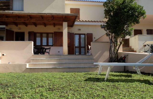 Villa "Villino Mannucciu" with Private Garden & A/C
