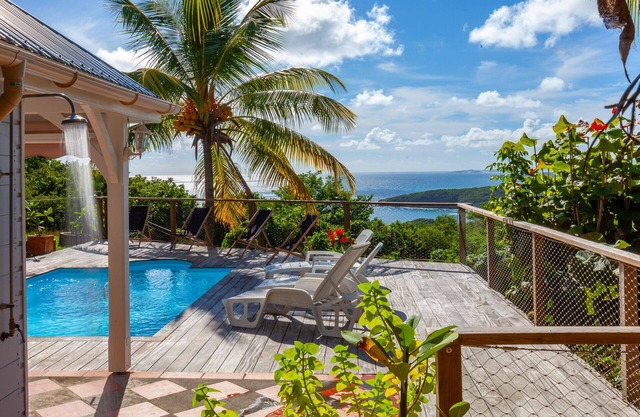 Villa Vue Sauvage - Seasonal holiday rental in Tartane.