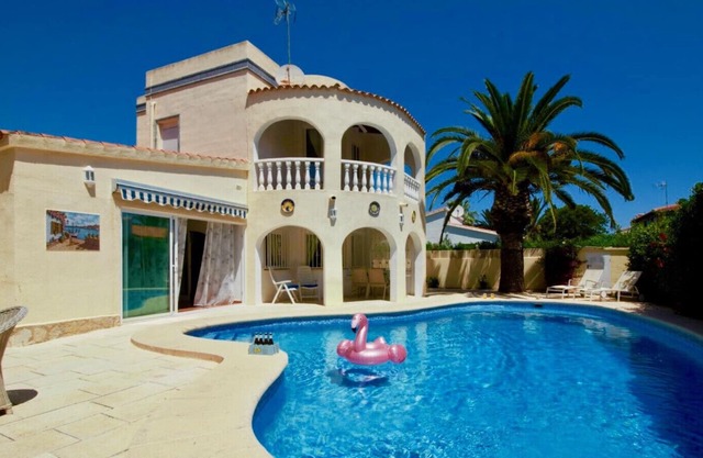 Villa with air conditioning and private pool Almadrava DV 6p