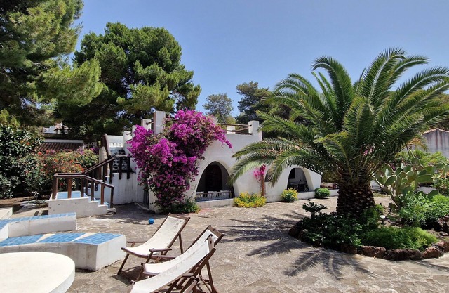 Villa with garden