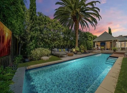 Villa with Heated Pool & SPA
