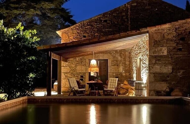 Villa with pool, a/c, bikes and peace. Perfect for families and groups!