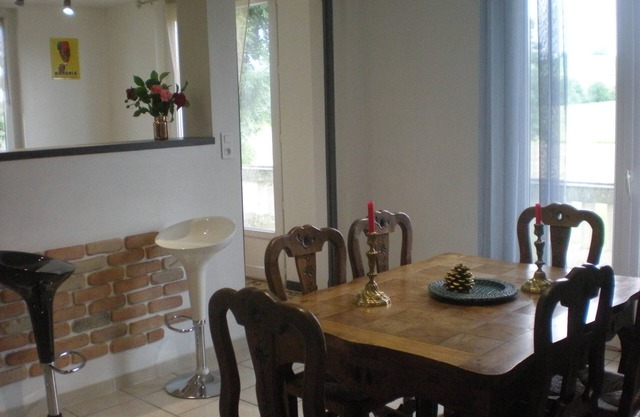 Villa with view on the Pyrenees to rent at the weekend or the week