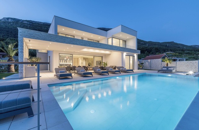 Villa4islands 1/Luxury stay, Epic sea view & 70 m2 Infinity pool
