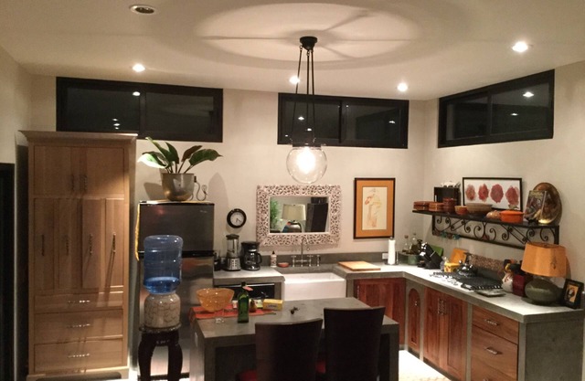 Village Bungalow.launch 400 feet away