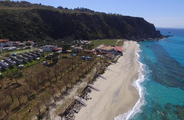 Villaggio Camping La Scogliera