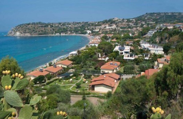 villas just by the sea