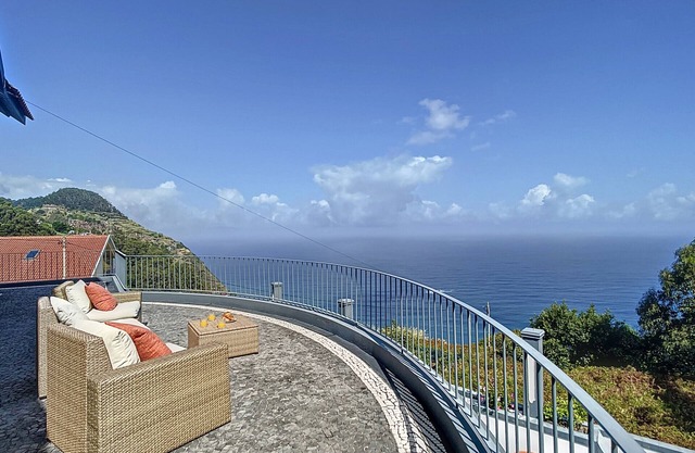 Vinhaticos House by Atlantic Holiday