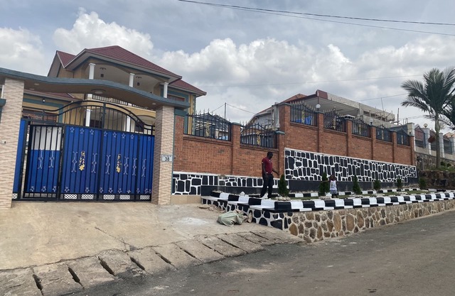 VIP House IN Kibagabaga With Swimming Pool