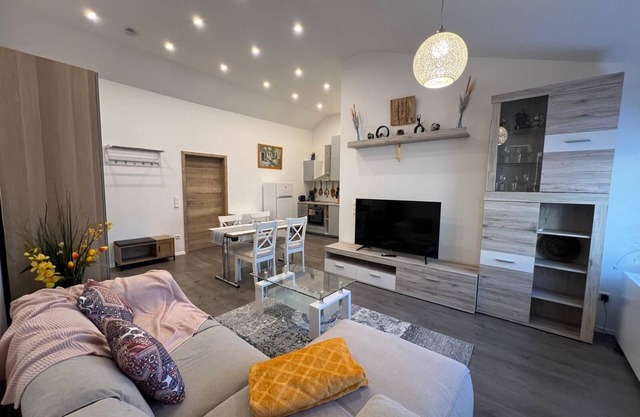 ❤ VipStay the stylish 53m² suite with kitchen, balcony, parking, WiFi, SmartTV ❤